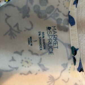 Market & Spruce Blue and Cream Floral Blouse